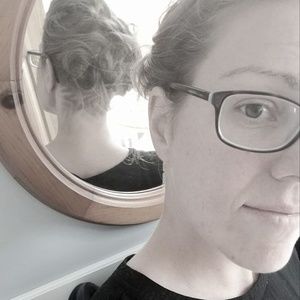 Meet your Posher, Jillian